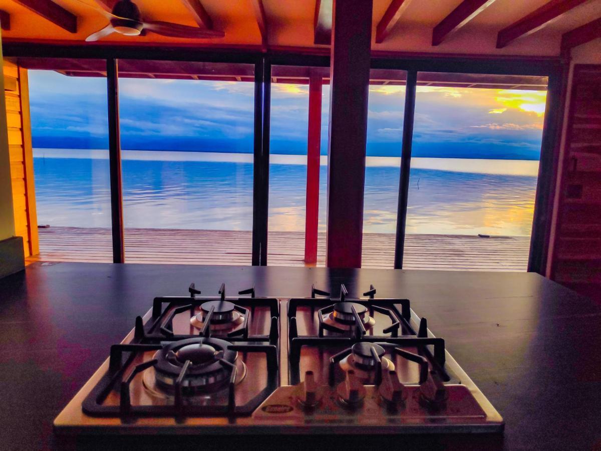 Bahia Coral Lodge Bocas Town Ngoại thất bức ảnh